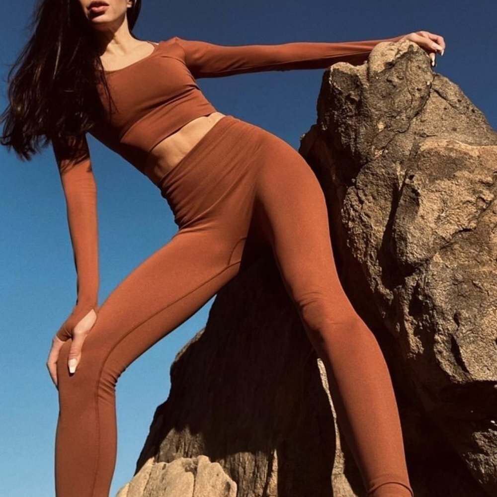 Aleur Active Set | Medium - Picture 4 of 14
